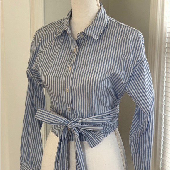 Forever 21 Tops - Forever 21 Wraparound blue/white Striped Shirt
